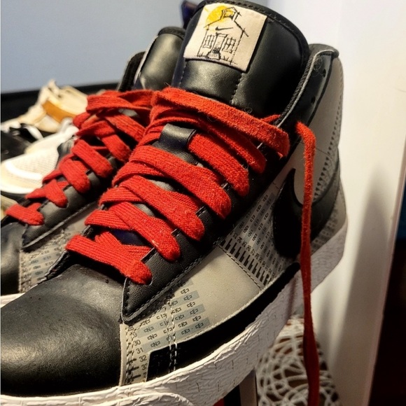 RARE🔥 Nike Blazer High Premium SB SCANTRON  330245-003 Black Red - Picture 3 of 3